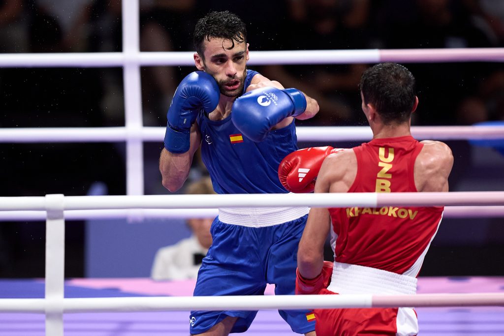 José Quiles boxeando en los Juegos Olímpicos de París 2024 (Foto: COE)